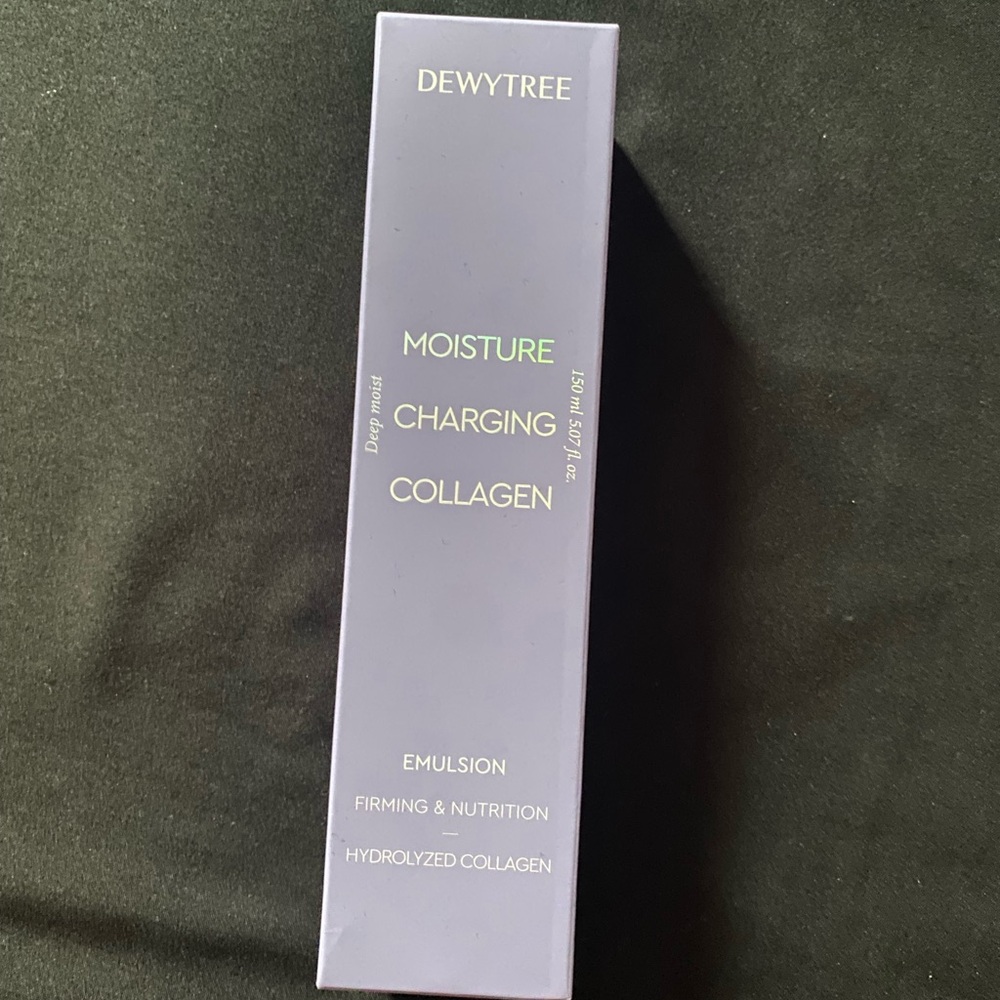 Moisture Charging Collagen Emulsion - Purple